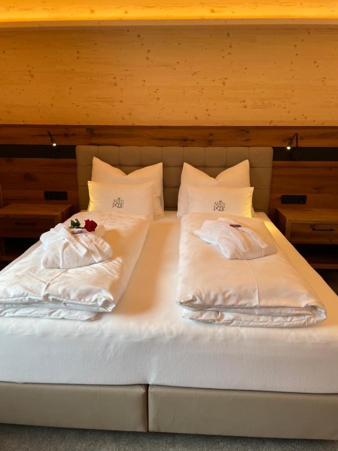 Pension Alpenperle Holzgau Eksteriør bilde